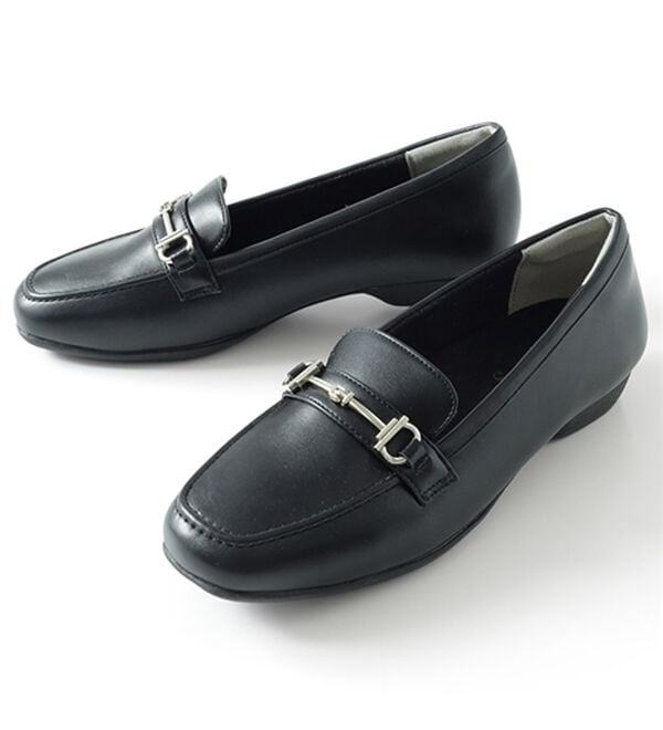 BELLUNA（ベルーナ）の「＜Ｓｏｉｔｔｏ　Ｍｅ＞履き心地が柔らかビットローファー（ローファー）」｜ブラック