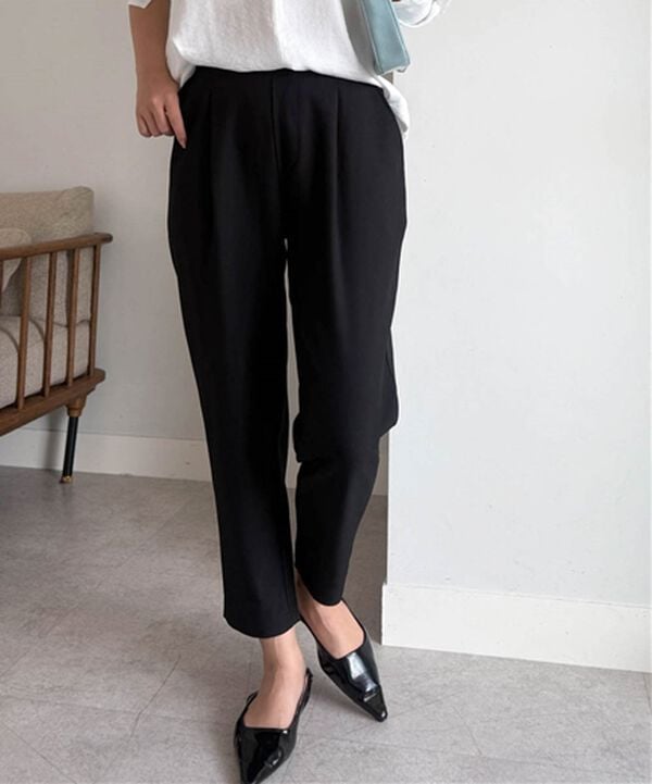 RANAN（ラナン）の「【ひんやり・ＵＶ】機能付麻調美脚タックテーパードパンツ（フルレングスパンツ）」｜詳細画像