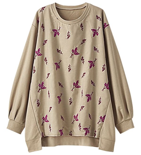 BELLUNA（ベルーナ）の「花柄刺しゅう切替デザインプルオーバー（カットソー）」｜トープ