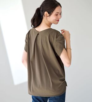 BELLUNA（ベルーナ）の「汗ジミ対策！後ろ美人デザインプルオーバー（カットソー）」｜詳細画像