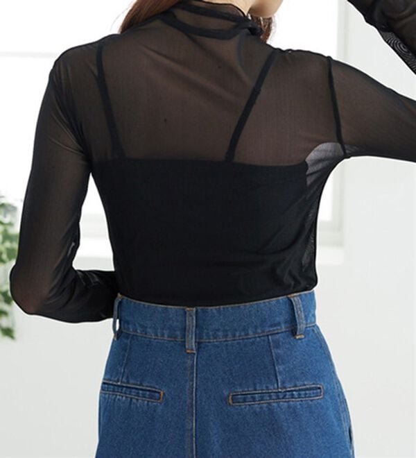 YU'NOW（ユナウ）の「カップ付ショート丈チューブキャミ（ブラトップ・カップ付きインナー）」｜詳細画像