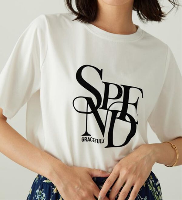 BELLUNA（ベルーナ）の「フロッキープリントロゴプルオーバー（カットソー）」｜詳細画像