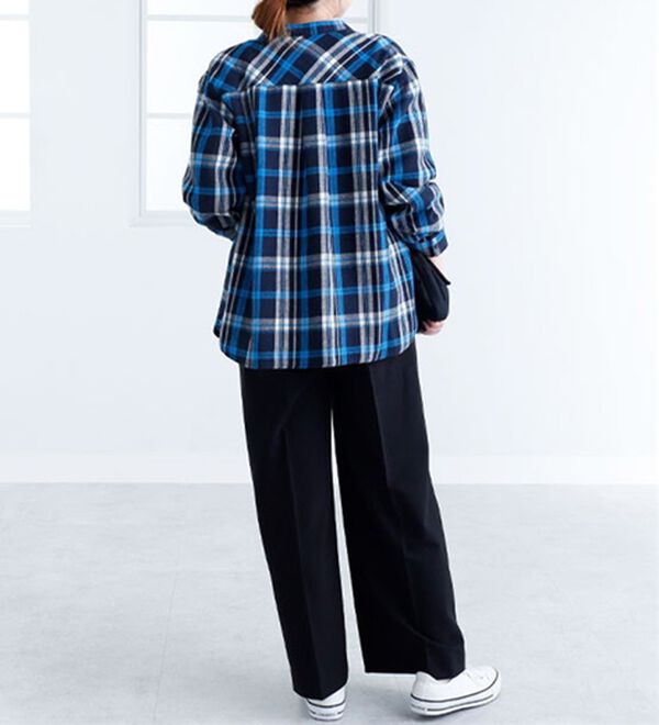 BELLUNA（ベルーナ）の「タック使いチェック柄ブラウス（ブラウス）」｜詳細画像