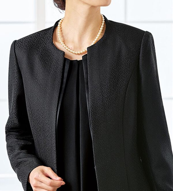 BELLUNA（ベルーナ）の「北陸幾何柄ジャカードワンピースアンサンブル（ブラックフォーマル（喪服・礼服））」｜詳細画像