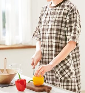 LAVIENNE（ラヴィエンヌ）の「綿１００％サッカー素材の涼やか家事服（パジャマ・ルームウェア）」｜モカ系