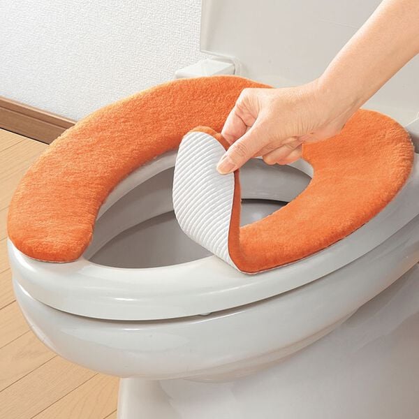 「おくだけふんわり便座シート　２組セット（便座カバー）」｜詳細画像