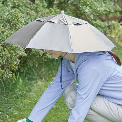 「かぶる手ぶら傘２本組（レイングッズ）」