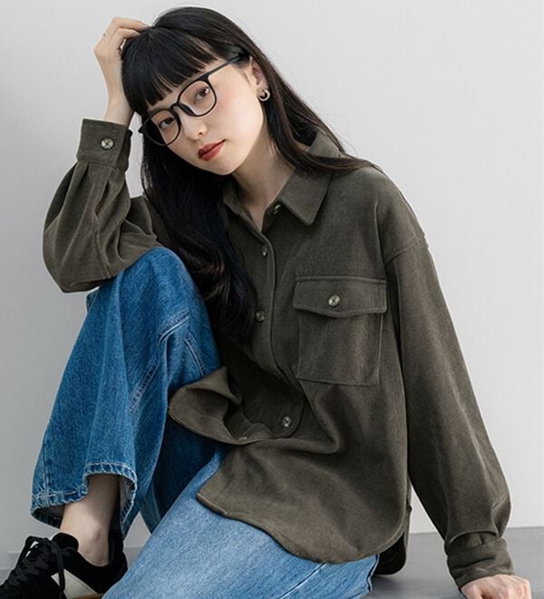 BELLUNA（ベルーナ）の「やわらかコーデュロイ素材シャツジャケット（その他ジャケット）」｜チャコール