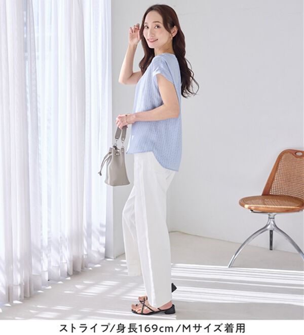 Viola e Viola（ヴィオラ エ ヴィオラ）の「さらさらＥＡＳＹスキッパーフレンチスリーブブラウス（ブラウス）」｜詳細画像