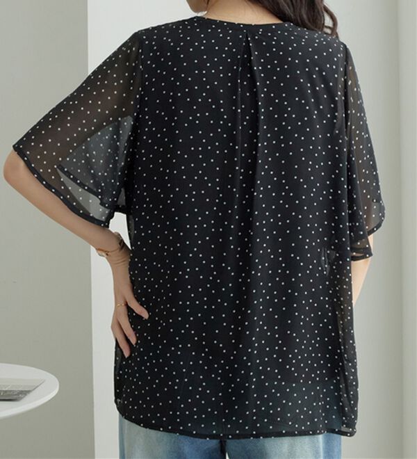 alotta（アロッタ）の「ピンタックパールボタンデザインブラウス（ブラウス）」｜詳細画像