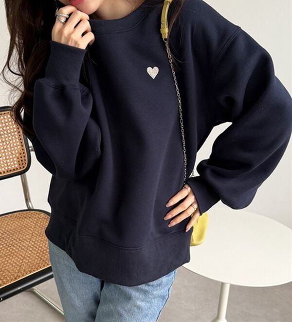 GeeRA（ジーラ）の「ロゴ＆ハート刺しゅう裏起毛スウェット（トレーナー・スウェット）」｜詳細画像