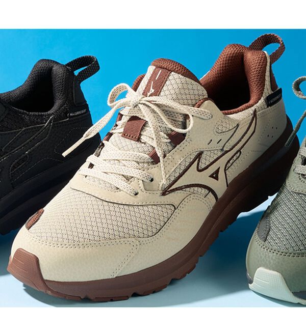 「＜ミズノ＞防水ウォーキングスニーカー（メンズスニーカー）」｜ベージュ