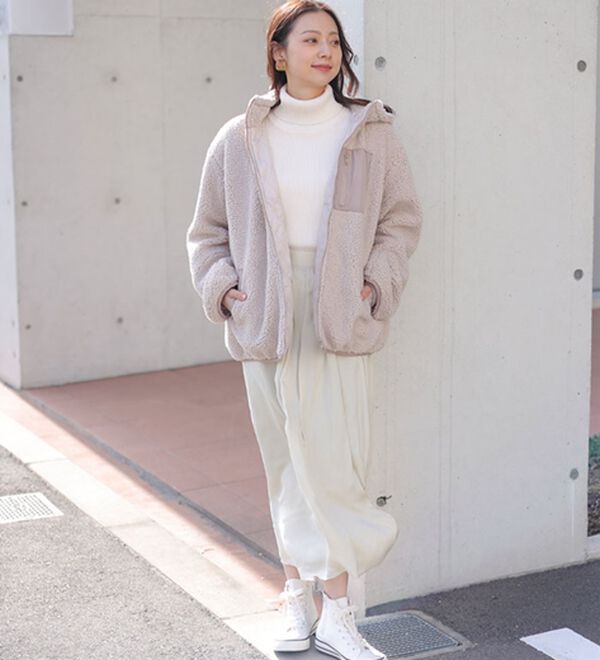 定価19万 ファビアナフィリッピ シアー ブルゾン ホワイト フリンジ M相当 M～8L】中綿入りボアフードブルゾン - ベルーナ【公式】