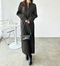 GeeRA（ジーラ）の「【着痩せニット】ハーフジップIラインワンピース（ニットワンピース）」