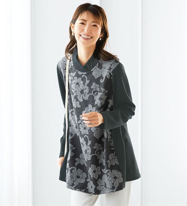 BELLUNA（ベルーナ）の「切替デザイン裏起毛チュニック（チュニック）」｜花柄