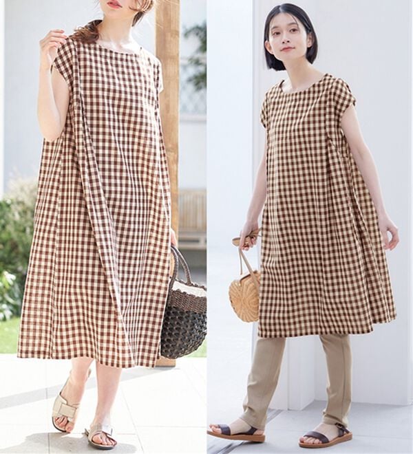 Viola e Viola（ヴィオラ エ ヴィオラ）の「【選べる２丈】ギンガムタック使いワンピース（その他ワンピース）」｜ブラウン系