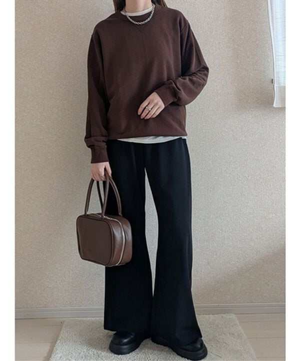 GeeRA（ジーラ）の「美脚見えカーブフレアパンツ（フルレングスパンツ）」｜詳細画像