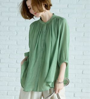 BELLUNA（ベルーナ）の「スラブ素材ギャザーデザインブラウス（ブラウス）」｜グリーン