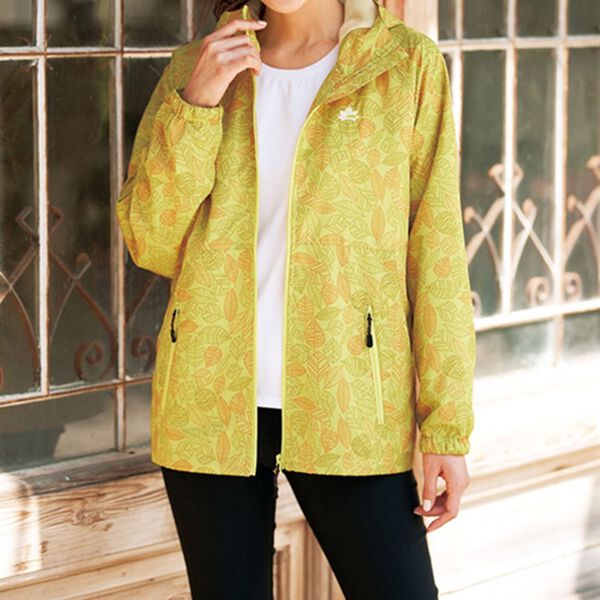 BELLUNA（ベルーナ）の「＜ＬＯＧＯＳ＞プリントはっ水パーカー（ハーフコート）」｜詳細画像