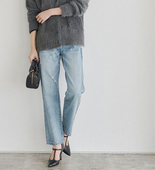 Pierrot（ピエロ）の「【選べる丈】ハイウエストストレートデニム（フルレングスパンツ）」｜ダメージ/ライトブルー