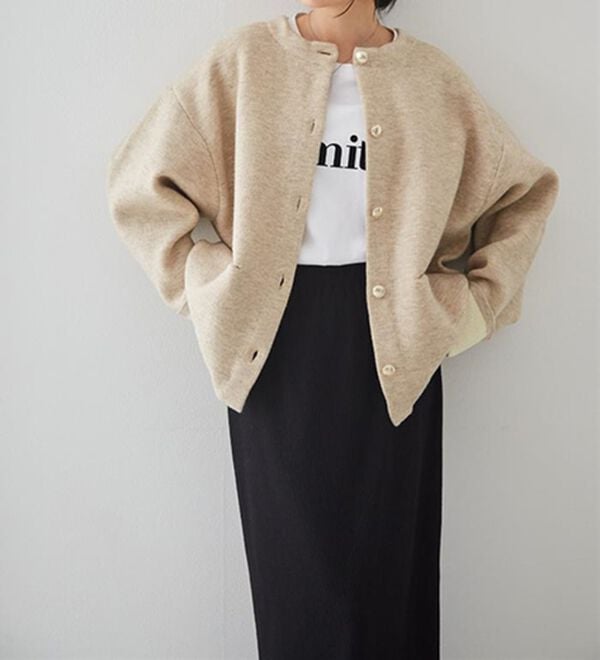 RANAN（ラナン）の「裏配色ゴールド調ボタンニットコーディガン（ニットカーディガン）」｜詳細画像
