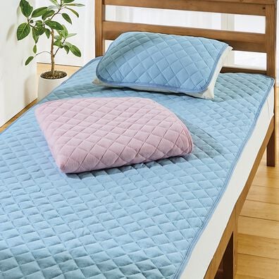 「綿１００％１年中快適軽寝具２枚組（敷パッド）」