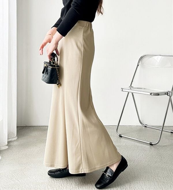 GeeRA（ジーラ）の「スリットマーメイドフレアスカート（ロングスカート）」｜詳細画像