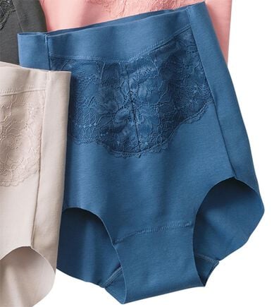 LAVIENNE（ラヴィエンヌ）の「楽なママお外に出れる綿混ショーツ単品（ショーツ）」