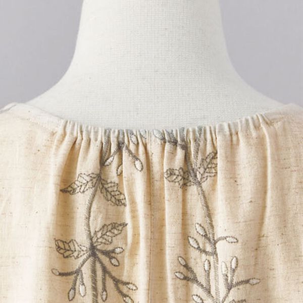 BELLUNA（ベルーナ）の「インド綿麻ボタニカル柄刺しゅうチュニック（チュニック）」｜詳細画像