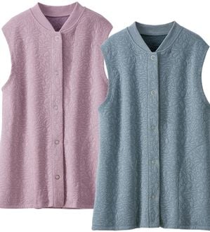 BELLUNA（ベルーナ）の「【２枚組】お花キルトジャガードベスト（ベスト）」｜2枚組