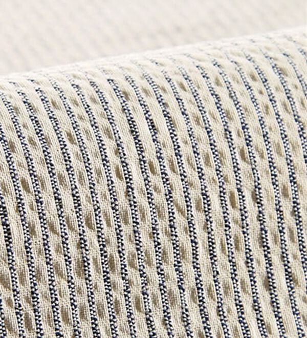 BELLUNA（ベルーナ）の「サッカー素材バックフレアーブラウス（ブラウス）」｜詳細画像