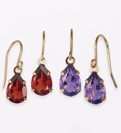 BELLUNA（ベルーナ）の「１０金しずく型カラーストーンピアス（イヤリング・ピアス）」