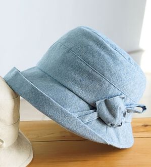 BELLUNA（ベルーナ）の「お洒落に日差し対策！綿１００％小顔魅せクロッシェ（帽子）」｜ブルー