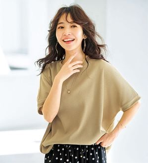 BELLUNA（ベルーナ）の「【快適Ｌａｂ．】ドライワッフル素材ドルマンプルオーバー（カットソー）」｜ベージュ