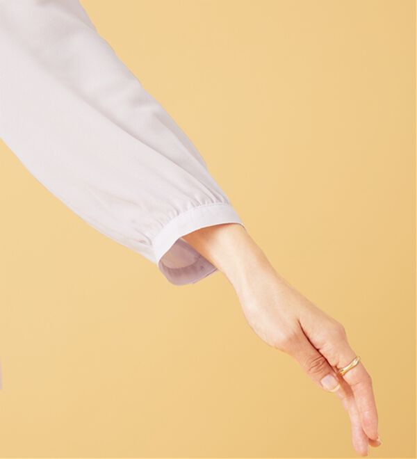 BELLUNA（ベルーナ）の「【新色追加】〈セレモニースタイル〉細プリーツデザインブラウス（ブラウス）」｜詳細画像