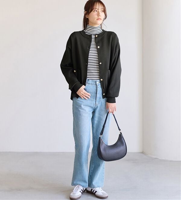 Viola e Viola（ヴィオラ エ ヴィオラ）の「むぎゅっと質感ゴールドボタンニットカーデ（ニットカーディガン）」｜詳細画像