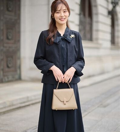 alotta（アロッタ）の「【2点セット】【選べるジャケット】洗える上品ボウタイワンピーススーツ（ワンピースセットスーツ）」