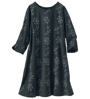 BELLUNA（ベルーナ）の「インド綿麻ボタニカル柄刺しゅうチュニック（チュニック）」｜黒系