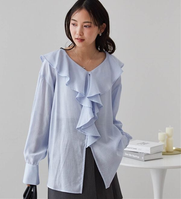 RANAN（ラナン）の「ラッフルフリルオーバーブラウス（ブラウス）」｜詳細画像