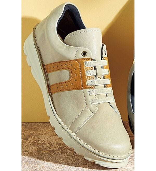 ルフラン（ルフラン）の「アビータ４Ｅ牛革甲ゴムスニーカー（スニーカー）」｜ホワイト／キャメル