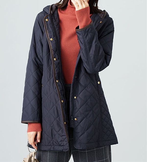 BELLUNA（ベルーナ）の「パイピング使いキルトデザインコート（ロングコート）」｜詳細画像