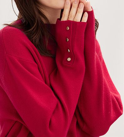 BELLUNA（ベルーナ）の「もちもち袖ボタンニットプルオーバー（ニット・セーター）」
