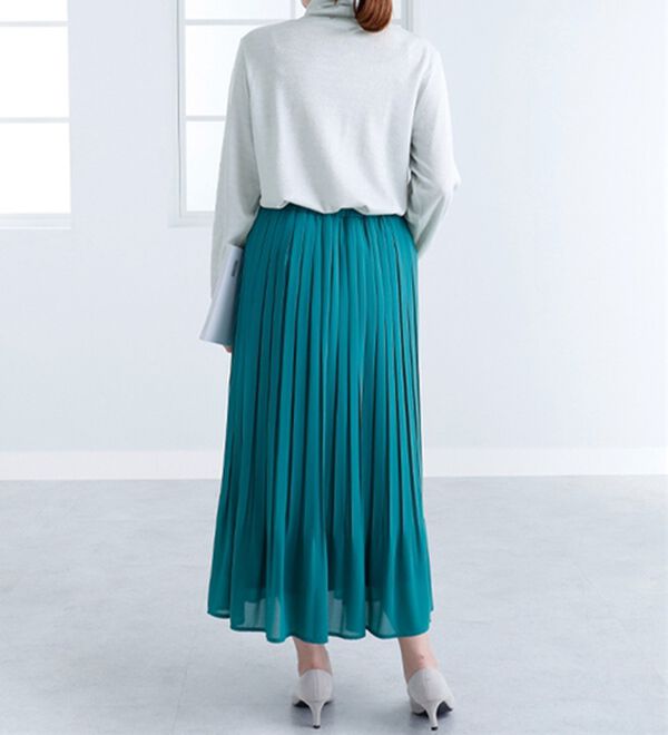 BELLUNA（ベルーナ）の「ラメ調ハイネックプルオーバー（カットソー）」｜詳細画像