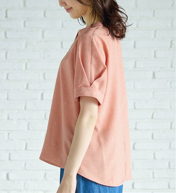 BELLUNA（ベルーナ）の「麻調合繊パール付タックデザインブラウス（ブラウス）」｜詳細画像