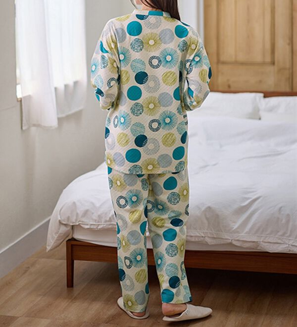 LAVIENNE（ラヴィエンヌ）の「綿入りキルトパジャマ（パジャマ・ルームウェア）」｜詳細画像