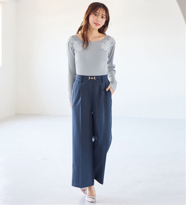 alotta（アロッタ）の「カシミヤタッチ肩刺しゅうニット（ニット・セーター）」｜詳細画像