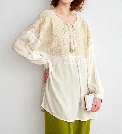 RANAN（ラナン）の「楊柳刺しゅうブラウス（ブラウス）」