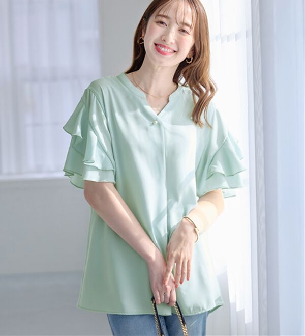 alotta（アロッタ）の「【イージーケア】フリル袖チュニックブラウス（チュニック）」｜ミントブルー