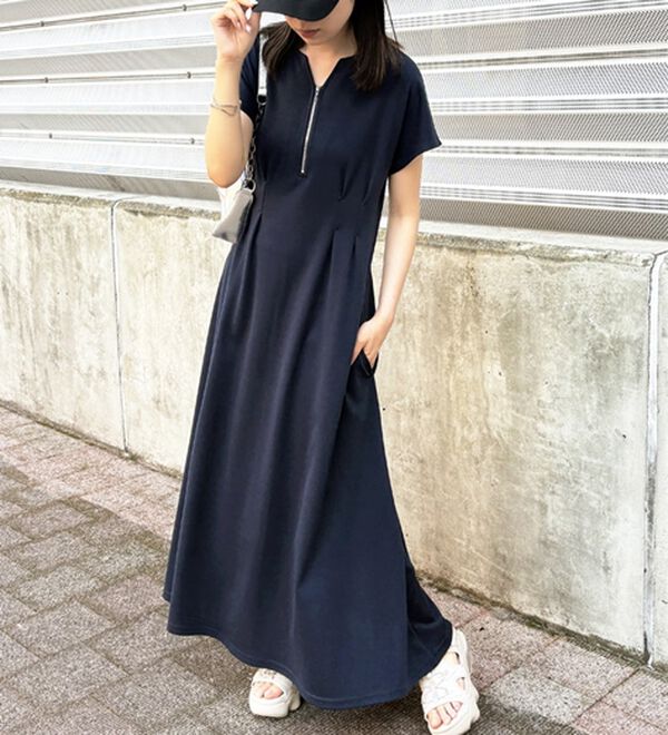 GeeRA（ジーラ）の「前後2WAYハーフジップフレンチ袖ワンピース（カットソーワンピース）」｜詳細画像
