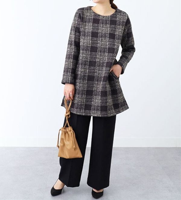 BELLUNA（ベルーナ）の「裏起毛素材チェック柄チュニック（チュニック）」｜詳細画像